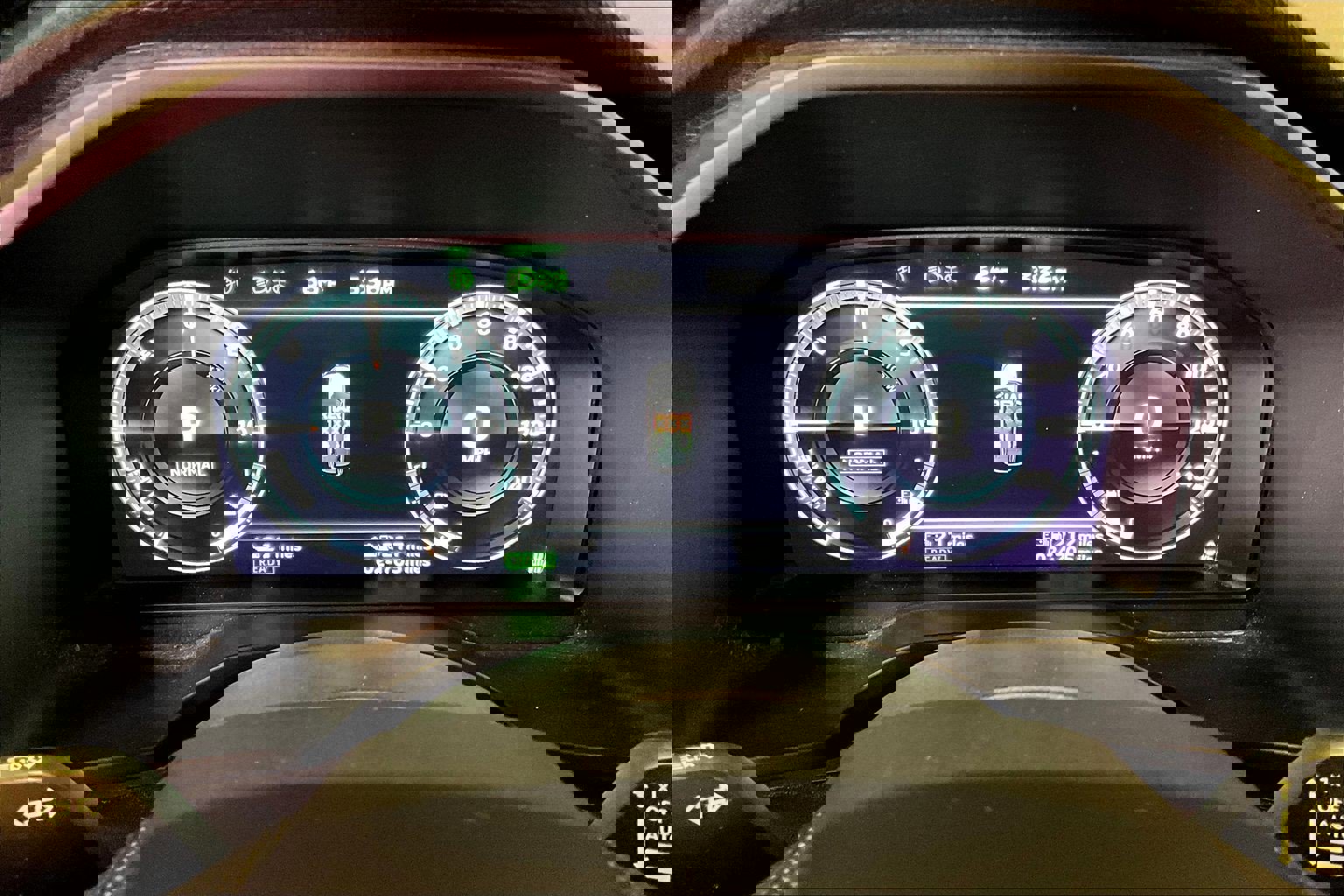 Used 2023 Mitsubishi Outlander SE image 13