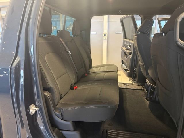 Used 2025 RAM 1500 Big Horn AWD/4WD image 23