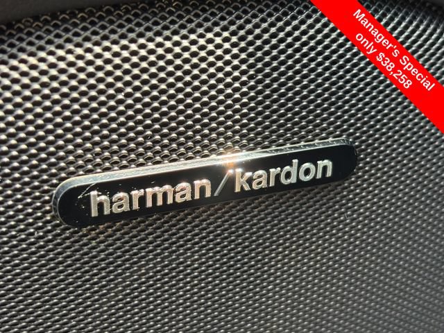 Used 2023 Dodge Durango R/T w/ Hemi Orange Plus Package AWD/4WD image 18