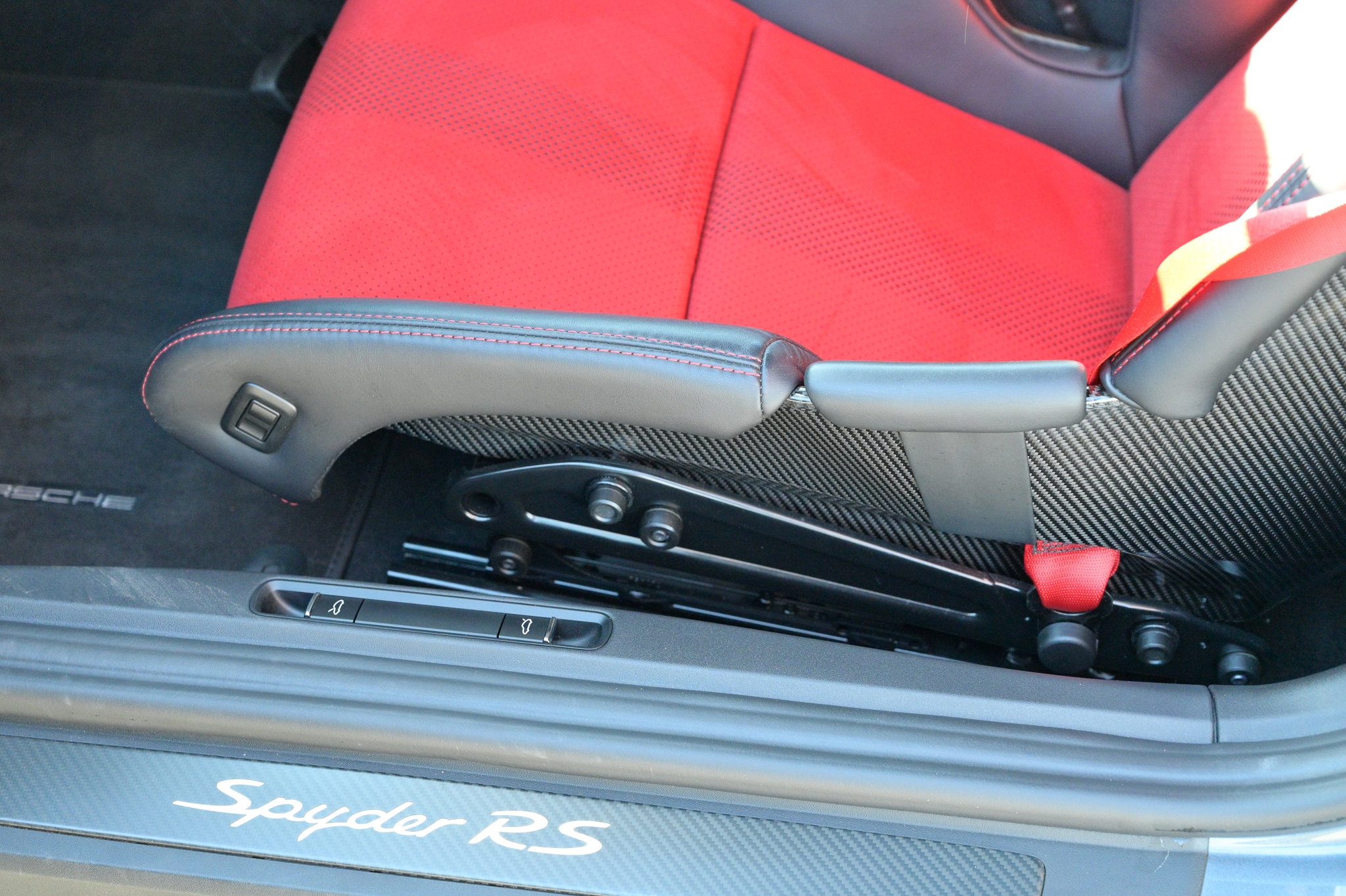 Used 2024 Porsche 718 Boxster Spyder RS image 19