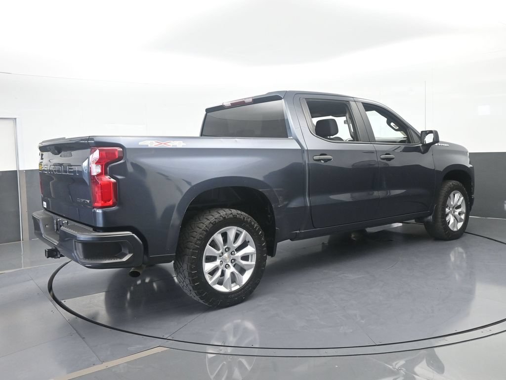 Used 2022 Chevrolet Silverado 1500 Custom w/ Safety Confidence Package AWD/4WD image 6
