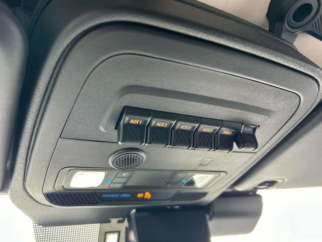 New 2025 Ford Bronco Badlands image 32