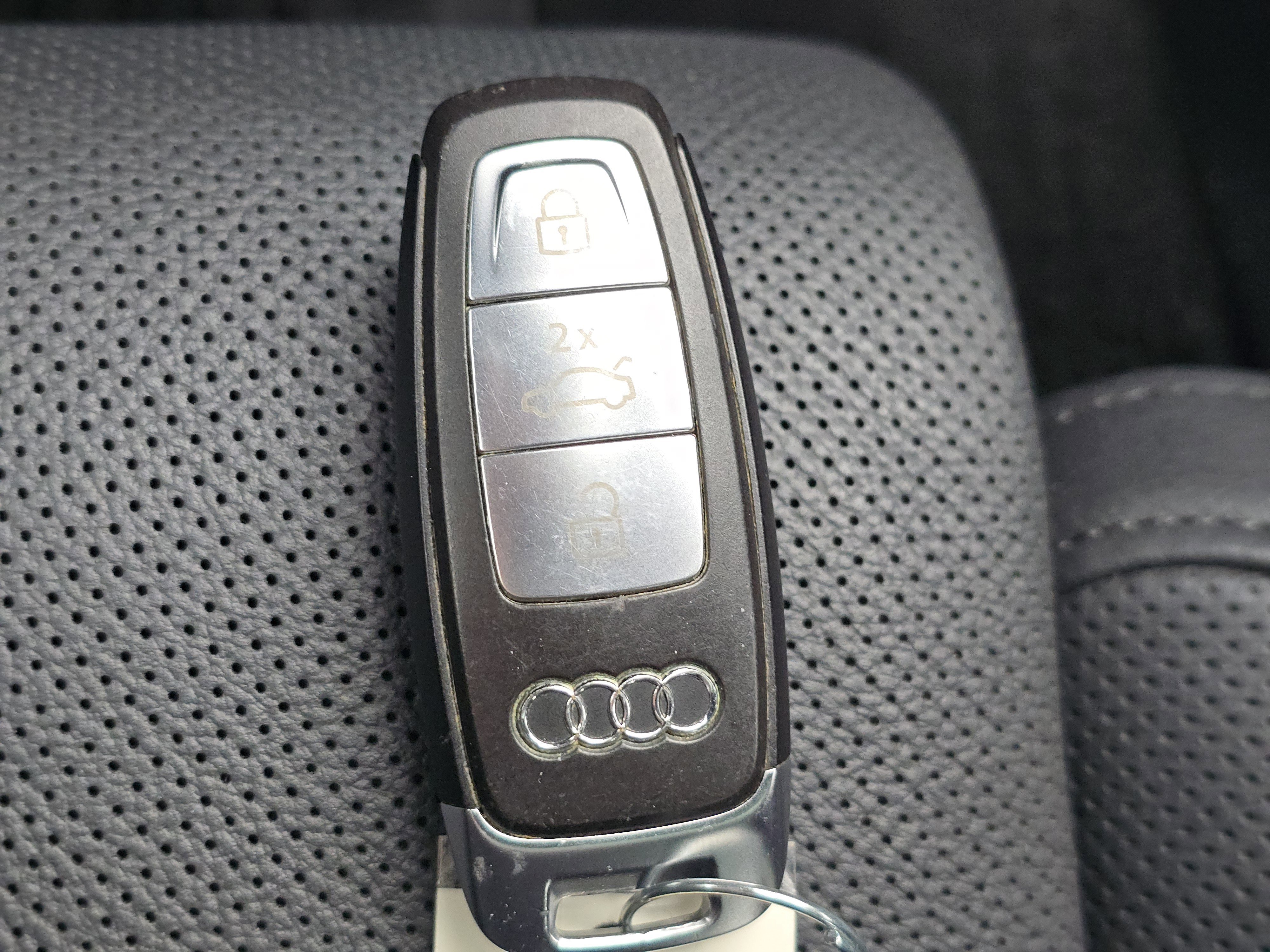 Used 2019 Audi A8 L 3.0T image 27