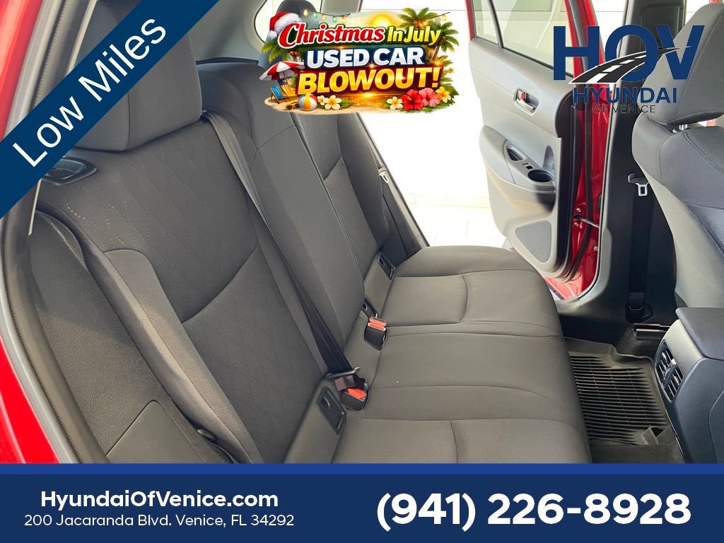 Used 2024 Toyota Corolla Cross LE w/ Moonroof Package FWD image 32