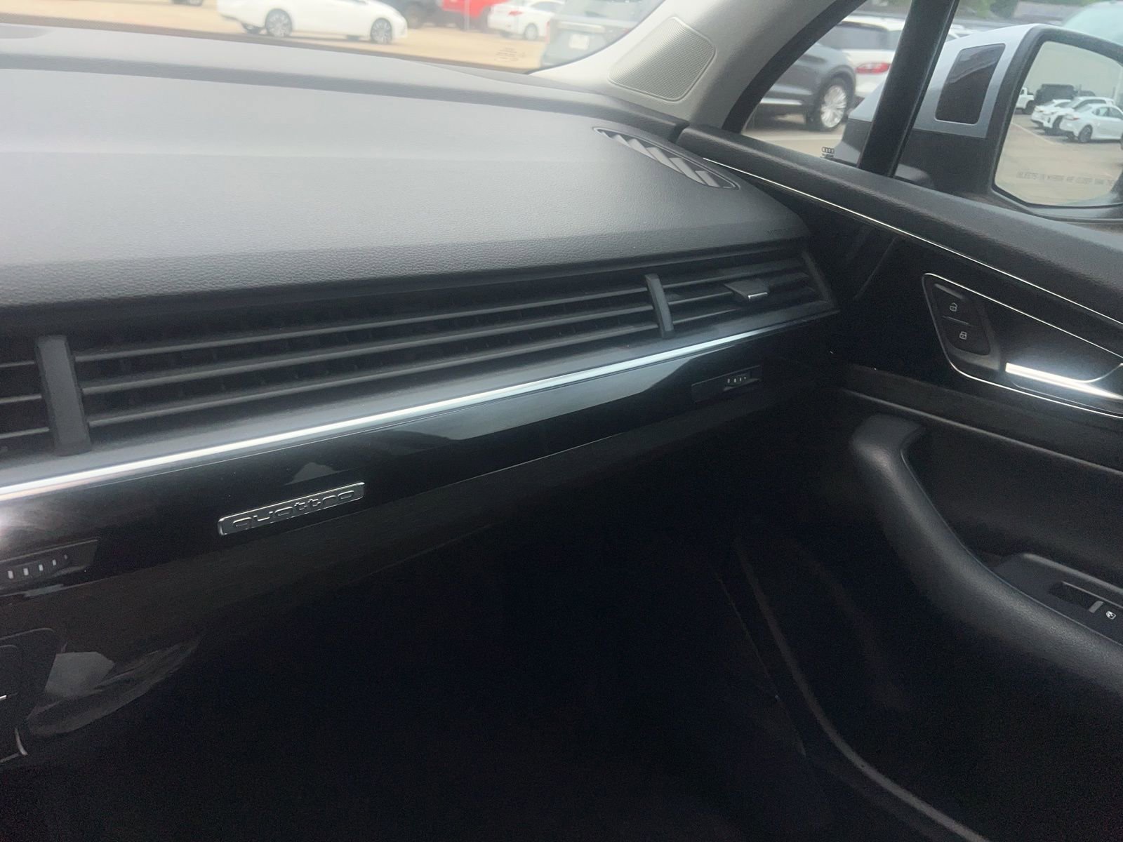 Used 2018 Audi Q7 3.0T Premium Plus AWD/4WD image 25