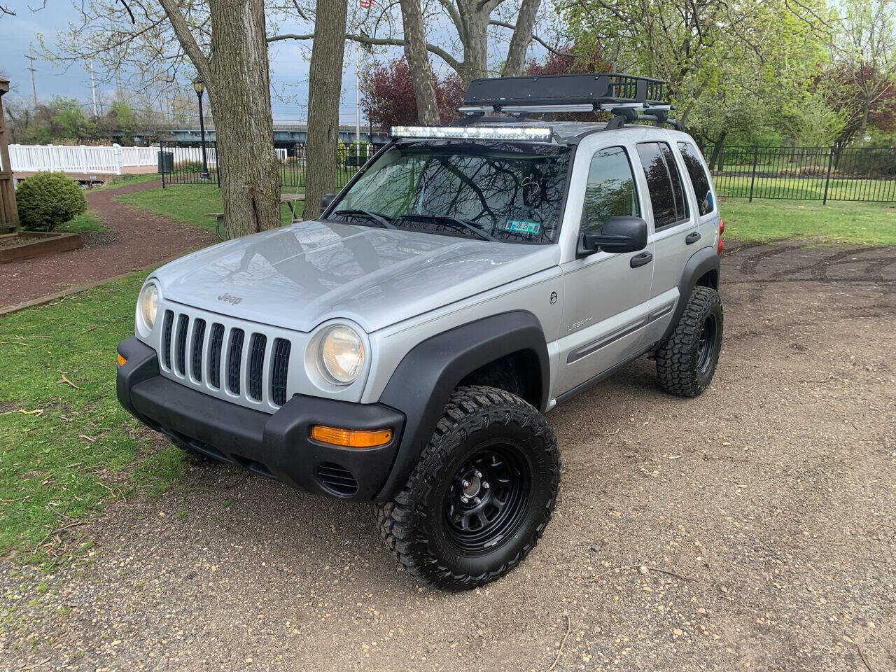 Used 2004 Jeep Liberty Sport w/ PWR Convenience Group