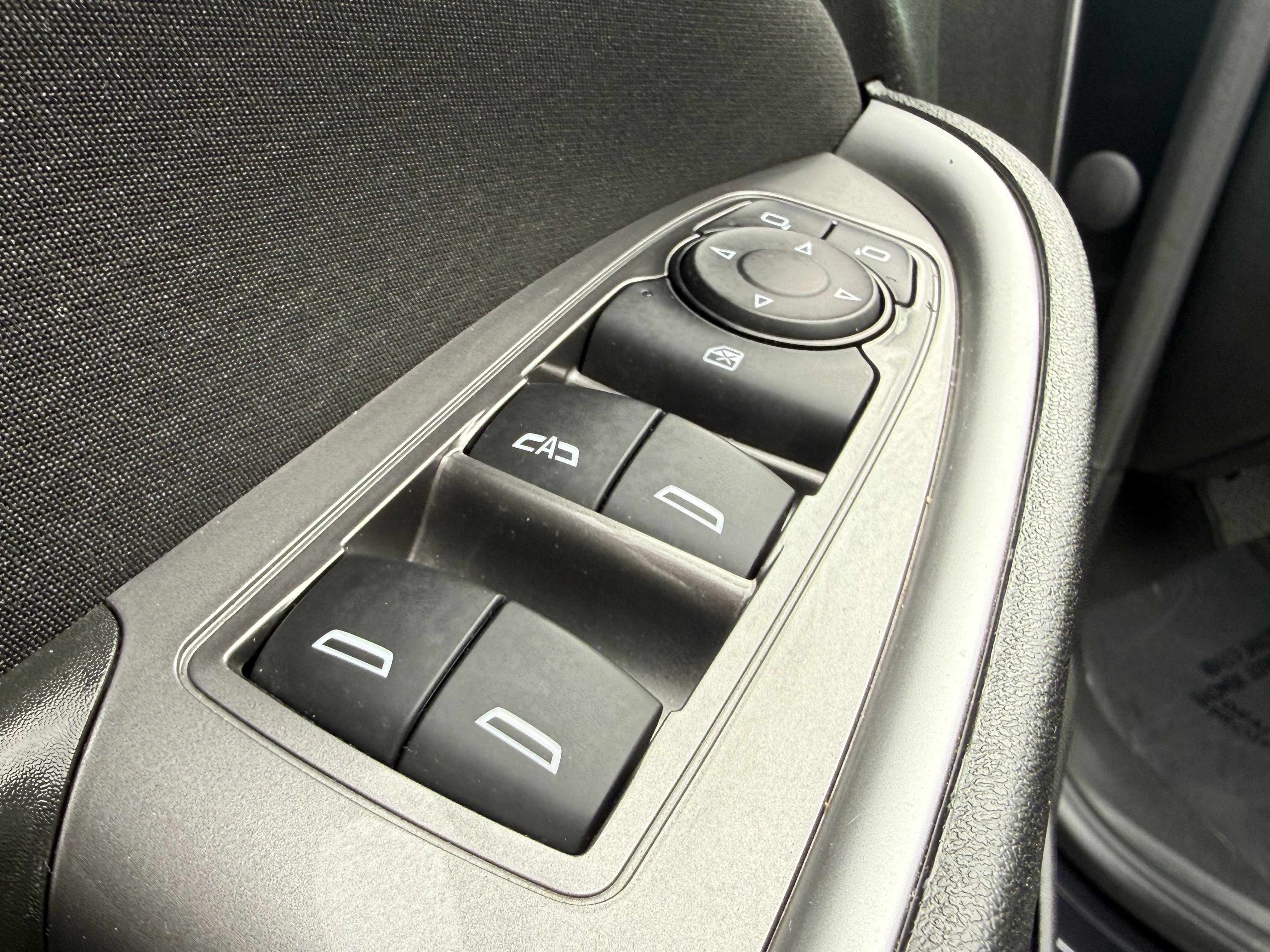 Used 2023 Chevrolet Malibu LT image 13