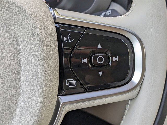 New 2025 Volvo XC60 B5 Ultra w/ Protection Package Premier image 29