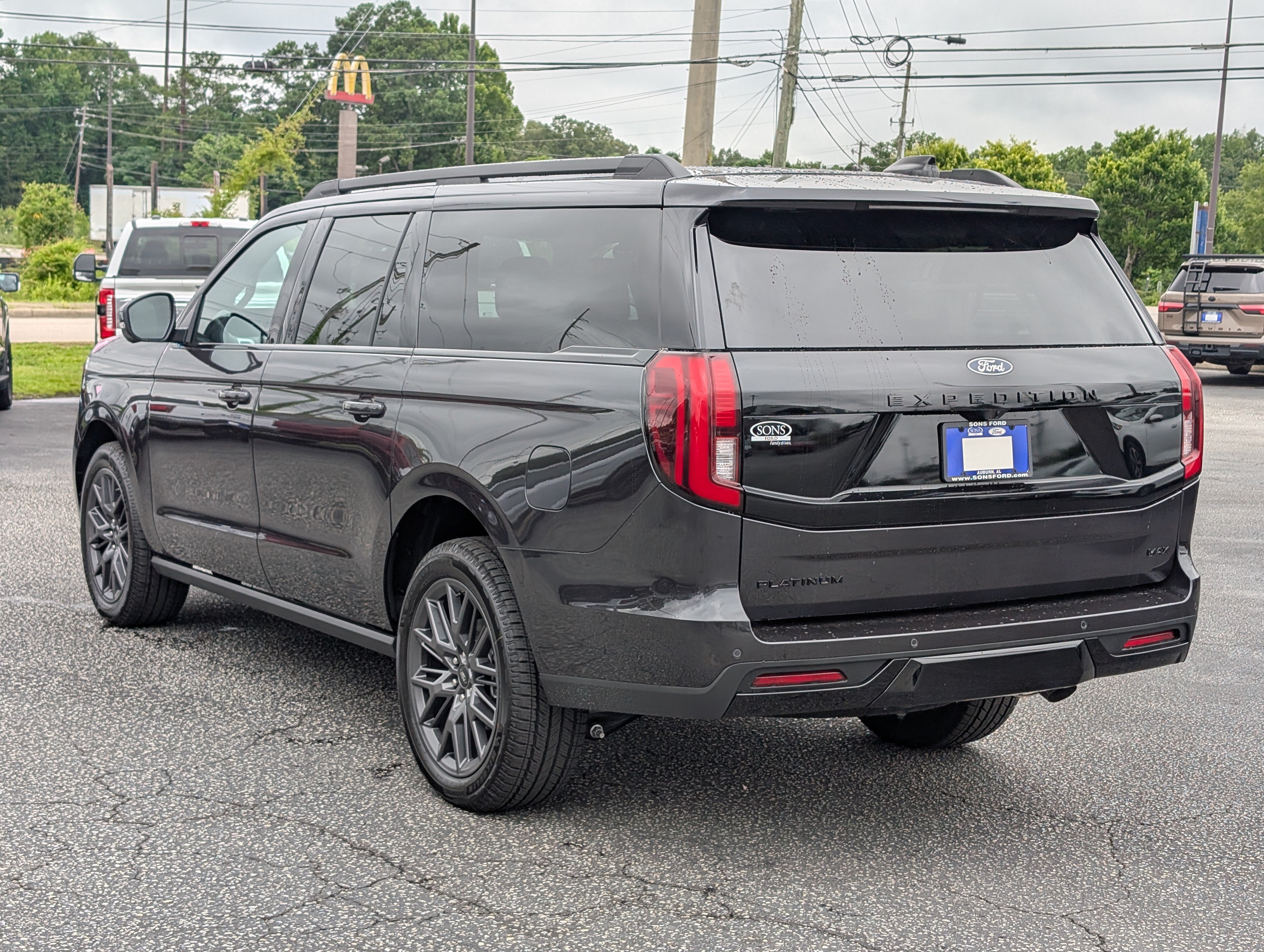 New 2027 Ford Expedition Max Platinum w/ Stealth Appearance Package AWD/4WD image 13