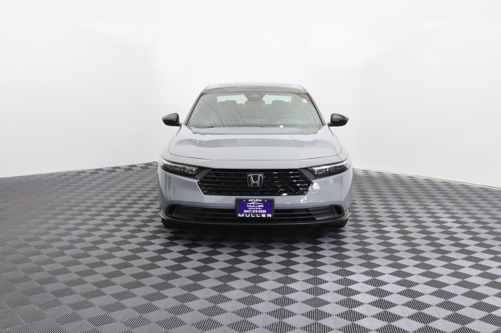 Used 2023 Honda Accord Sport image 4