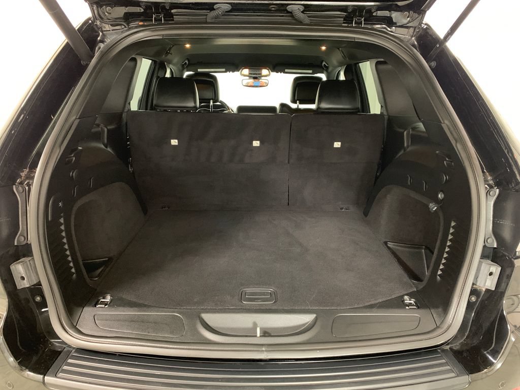 Used 2020 Jeep Grand Cherokee Altitude AWD/4WD image 20