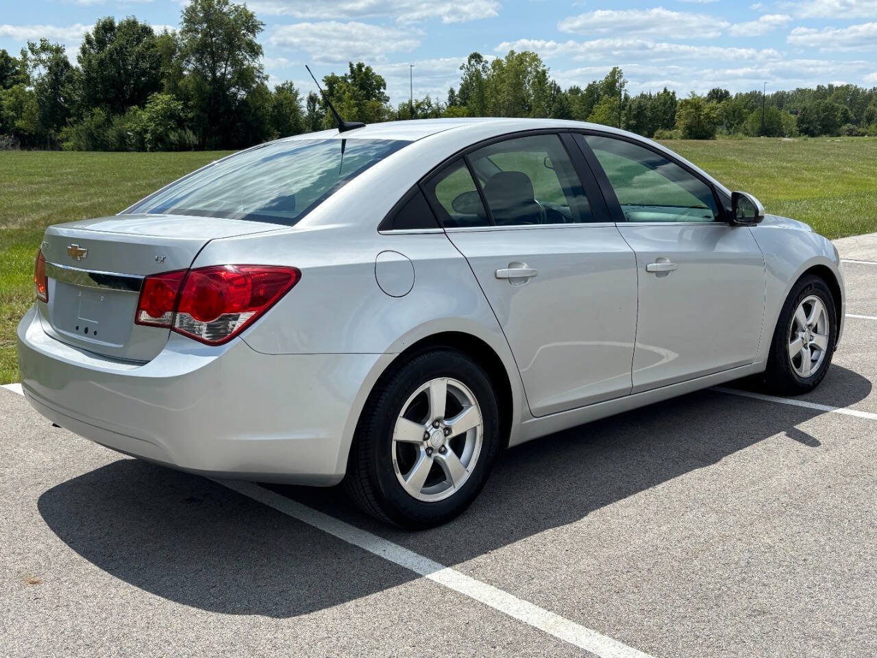 Used 2013 Chevrolet Cruze LT FWD image 6