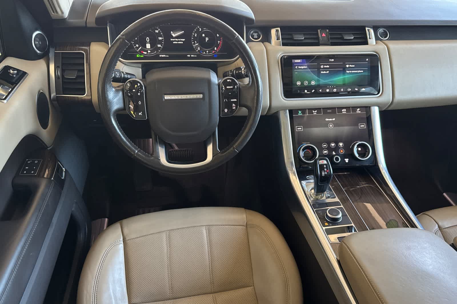 Used 2018 Land Rover Range Rover Sport HSE AWD/4WD image 15