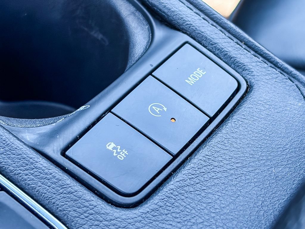 Certified 2024 Cadillac XT4 Premium Luxury FWD image 27