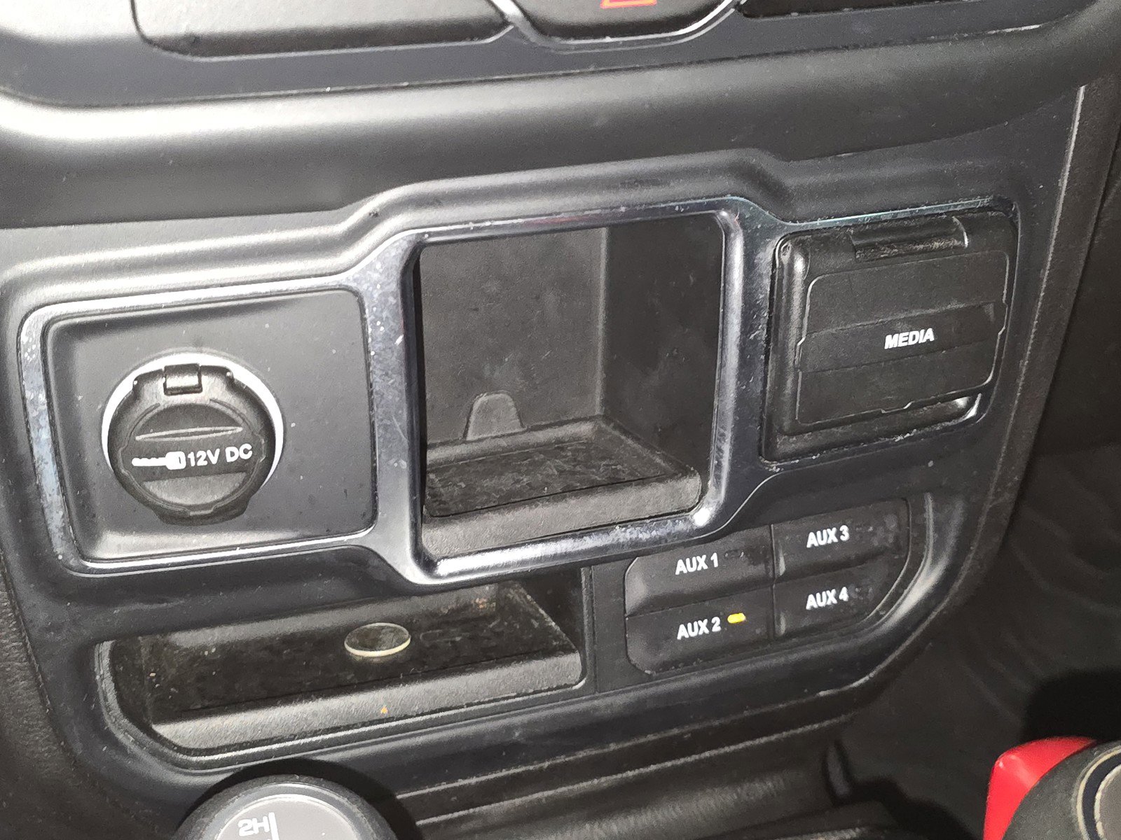 Used 2018 Jeep Wrangler Unlimited Sport image 22