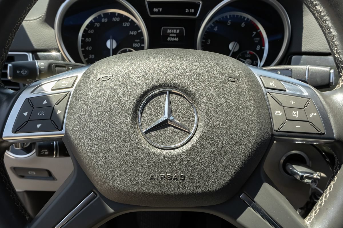Used 2015 Mercedes-Benz GL 550 4MATIC image 22