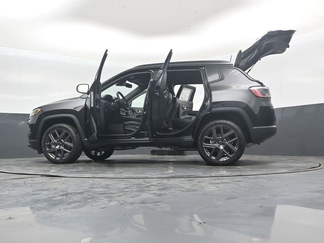 New 2026 Jeep Compass Latitude image 52