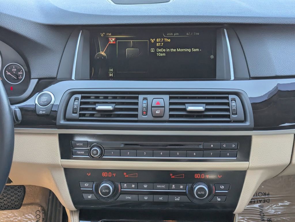 Used 2015 BMW 528i 528i image 17