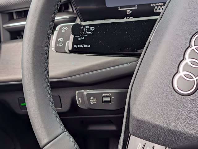 New 2026 Audi Q3 quattro 2.0T AWD/4WD image 29