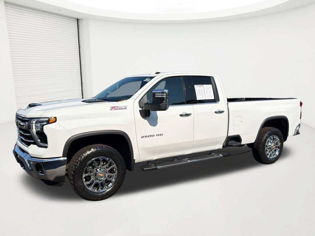 Used 2024 Chevrolet Silverado 2500 LTZ w/ LTZ Convenience Package AWD/4WD image 1