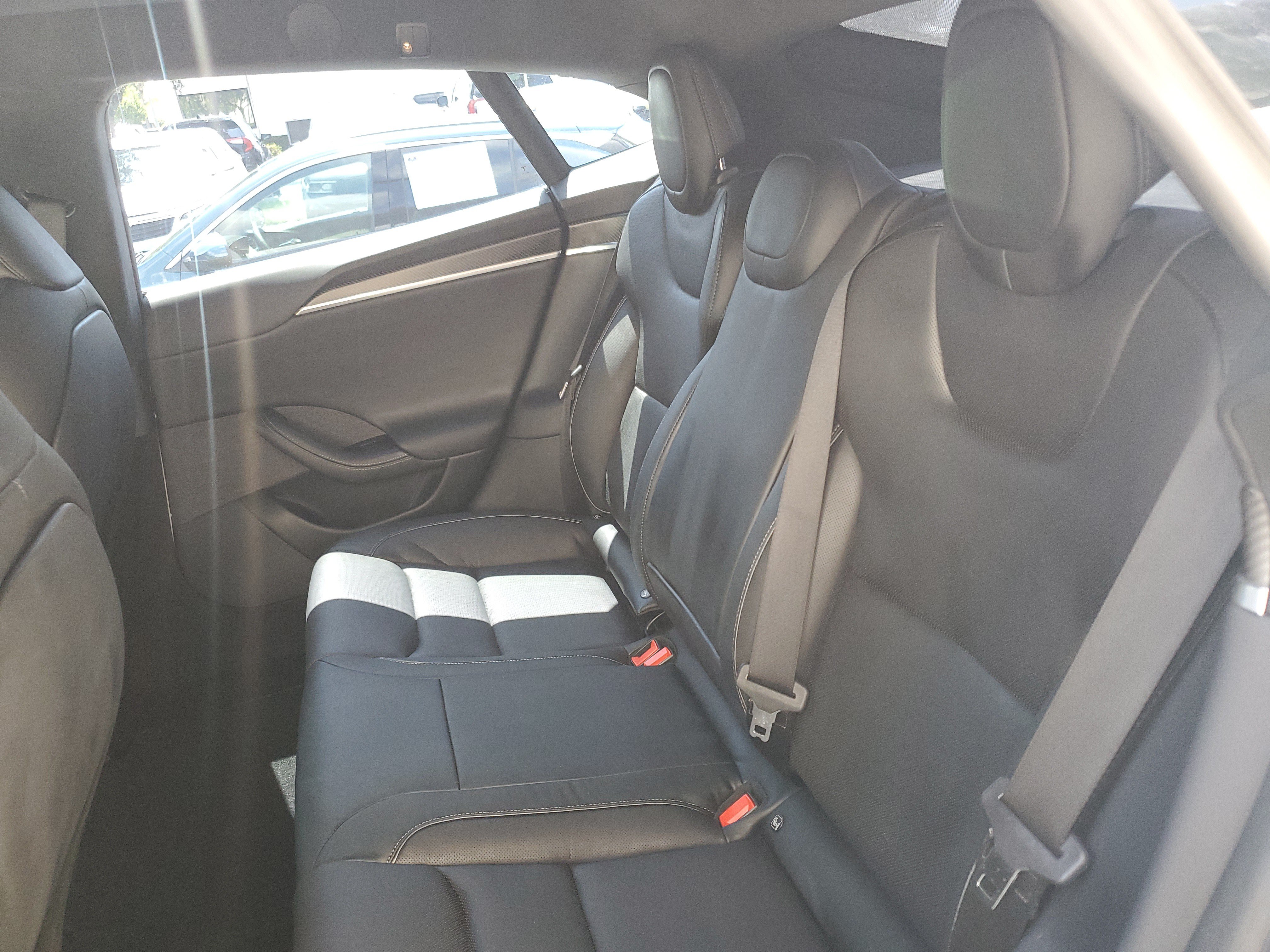 Used 2022 Tesla Model S Plaid AWD/4WD image 11