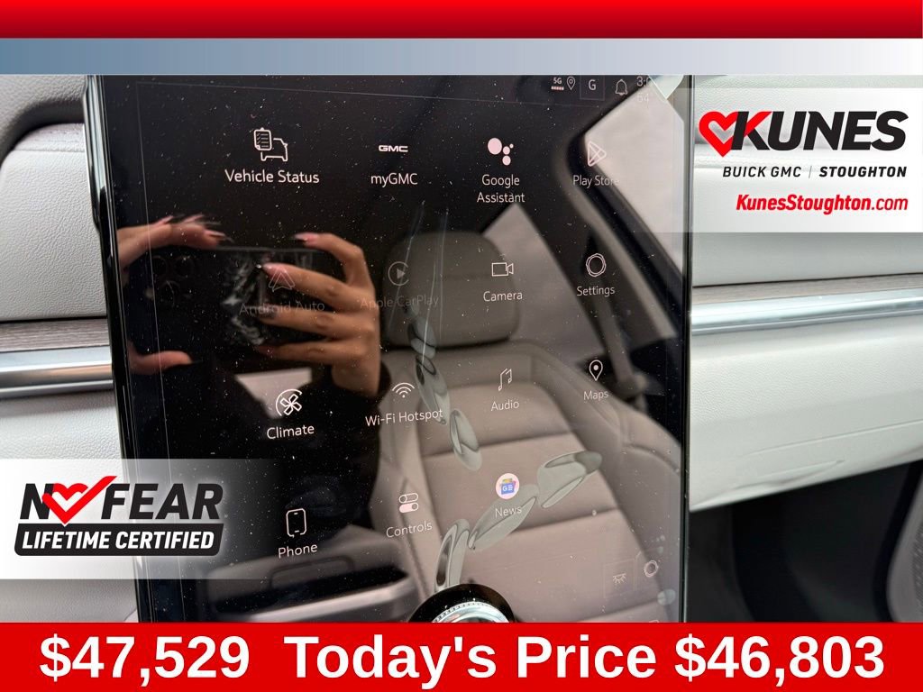 New 2026 GMC Terrain Denali w/ LPO, Black Badging Package AWD/4WD image 33
