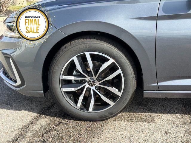 New 2026 Volkswagen Jetta SE image 10