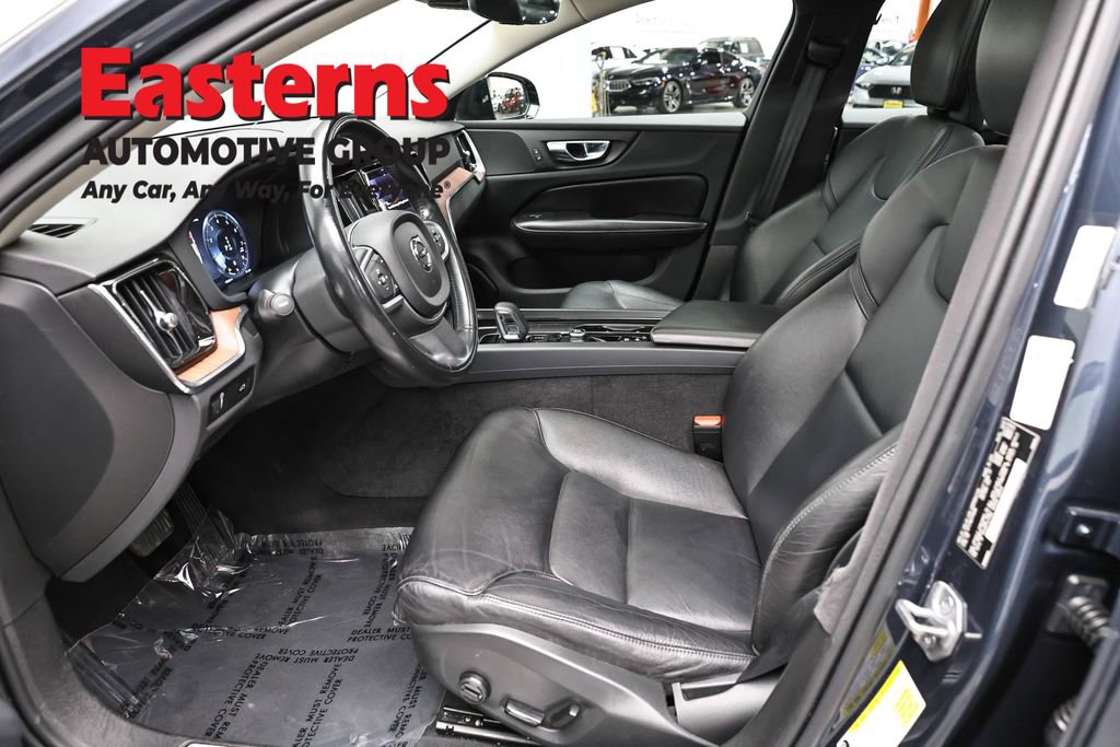 Used 2022 Volvo S60 B5 Momentum AWD/4WD image 14