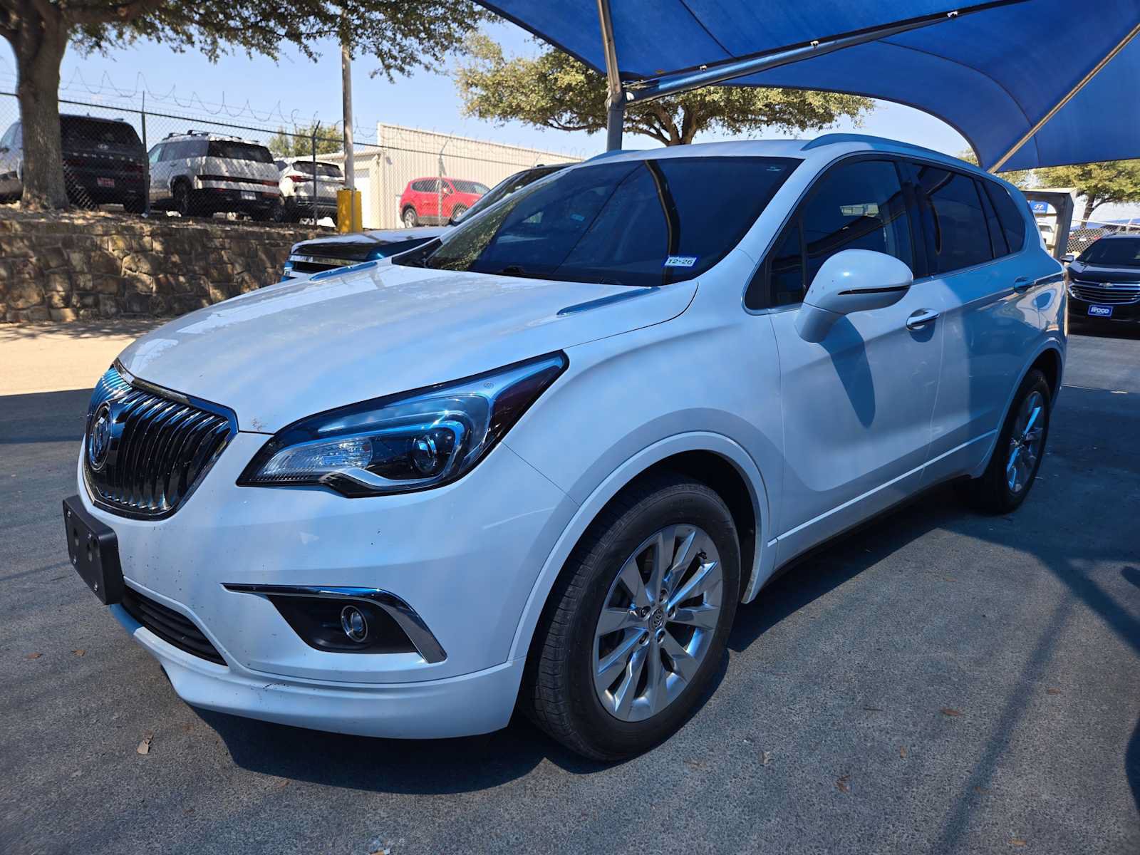 Used 2017 Buick Envision Essence FWD image 1