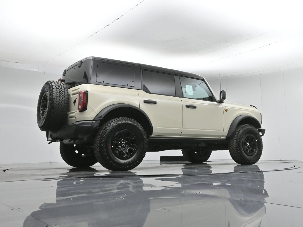 New 2026 Ford Bronco Badlands AWD/4WD image 47