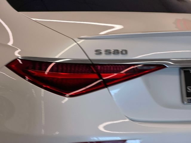 Certified 2022 Mercedes-Benz S 580 4MATIC Sedan image 10