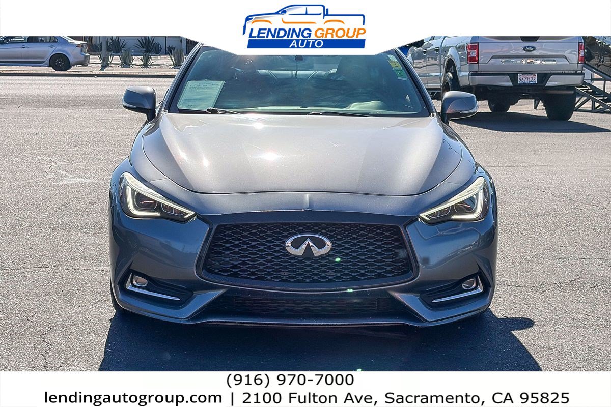 Used 2017 INFINITI Q60 2.0t w/ Premium Plus Package 2.0T RWD image 6