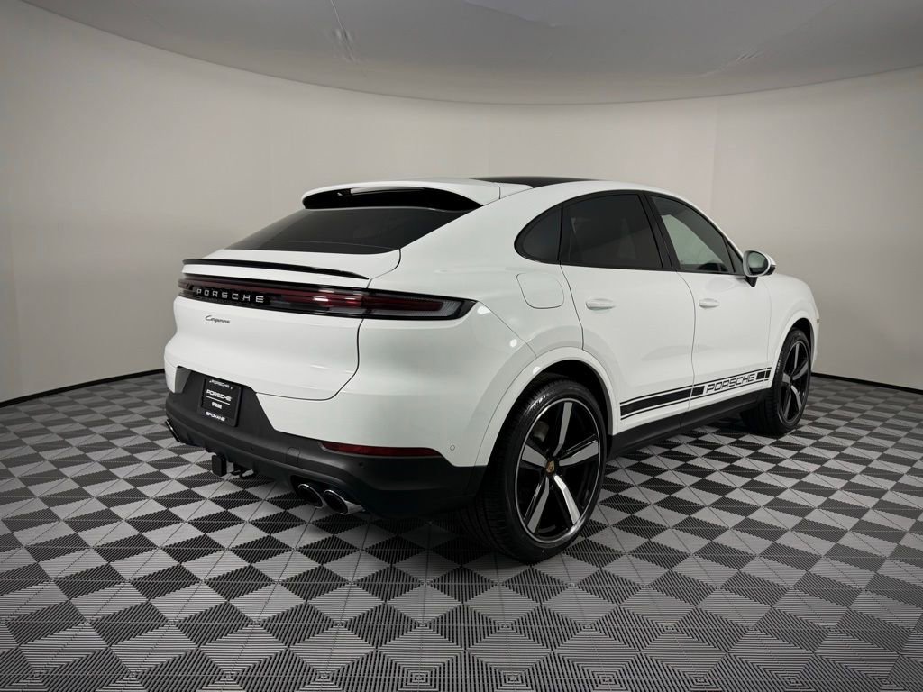 New 2026 Porsche Cayenne Coupe AWD/4WD image 9