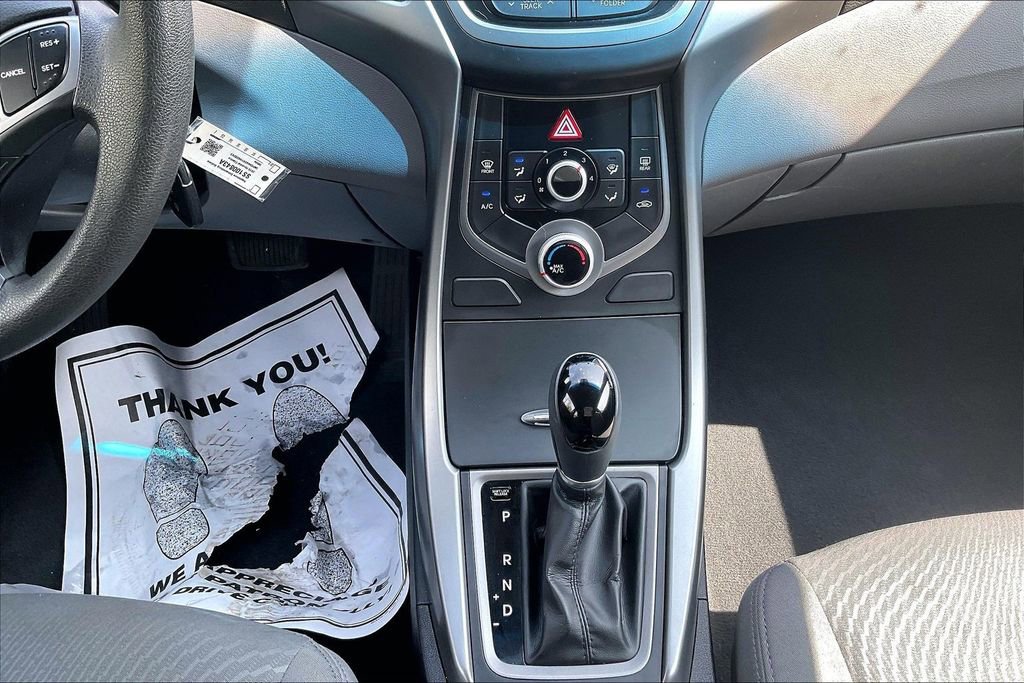 Used 2015 Hyundai Elantra SE FWD image 20