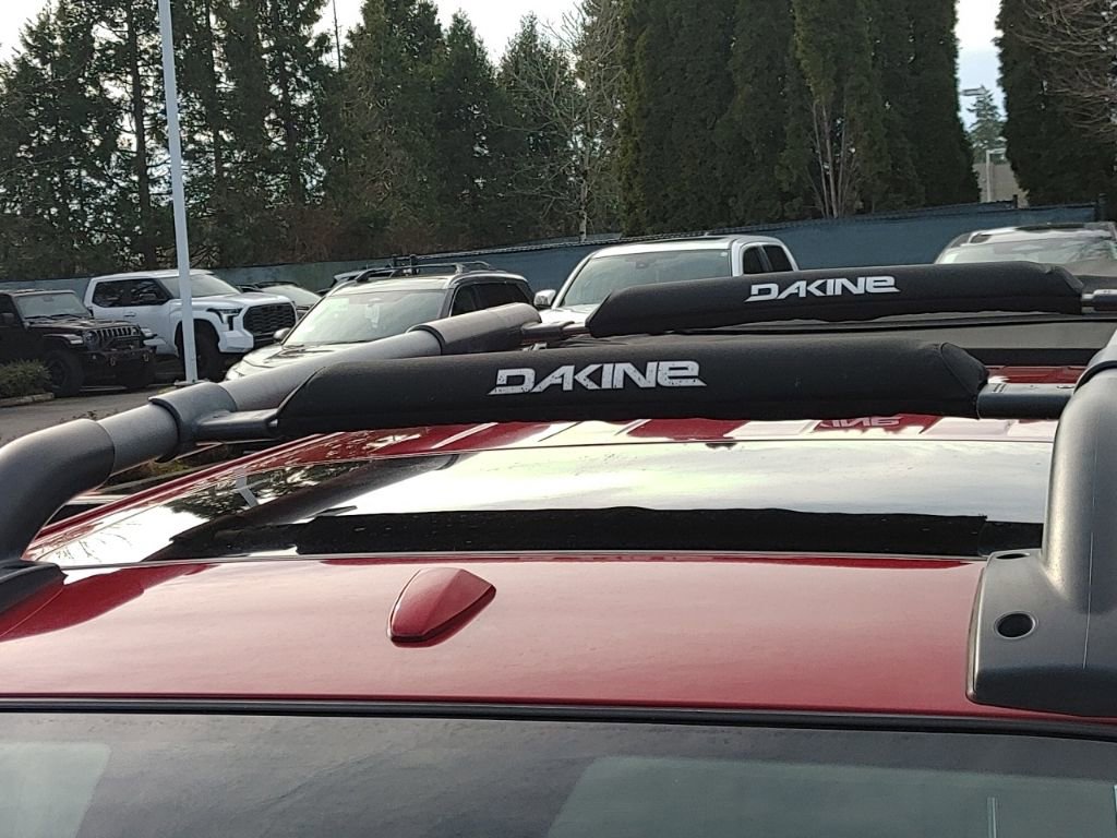 Used 2010 Nissan Frontier LE w/ LE Value Truck Pkg image 8