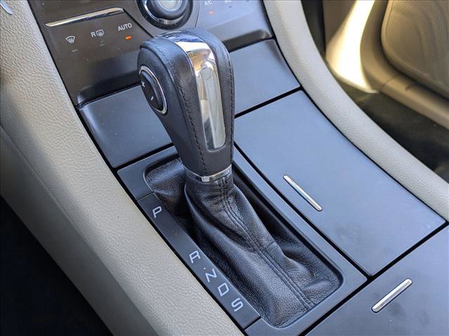 Used 2014 Ford Taurus SEL w/ Equipment Group 201A FWD image 12