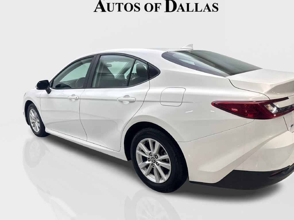Used 2025 Toyota Camry LE FWD image 16