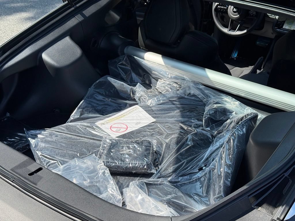 New 2026 Nissan Z Performance w/ Floor Mat Package RWD image 24
