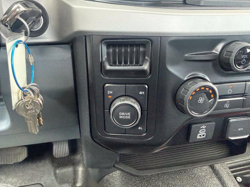 New 2026 Ford F550 4x4 Regular Cab Super Duty image 27