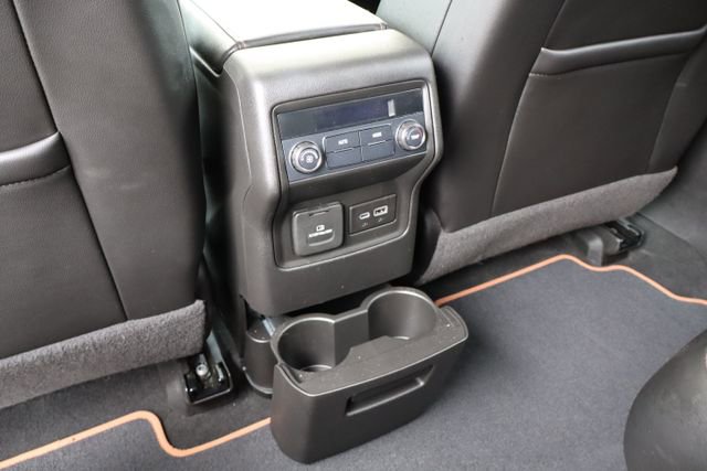 Used 2021 GMC Acadia AT4 image 39