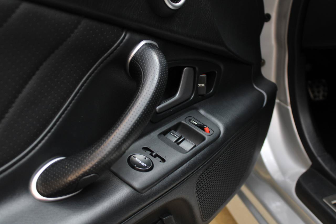 Used 2002 Honda S2000 image 40