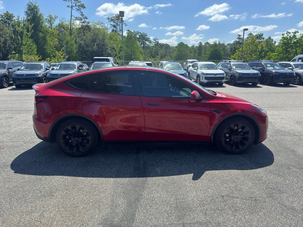 Used 2021 Tesla Model Y Long Range image 8