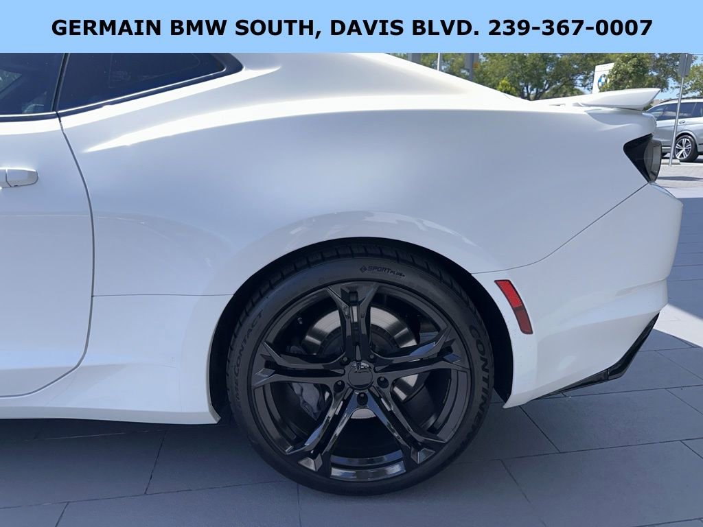 Used 2019 Chevrolet Camaro SS image 12