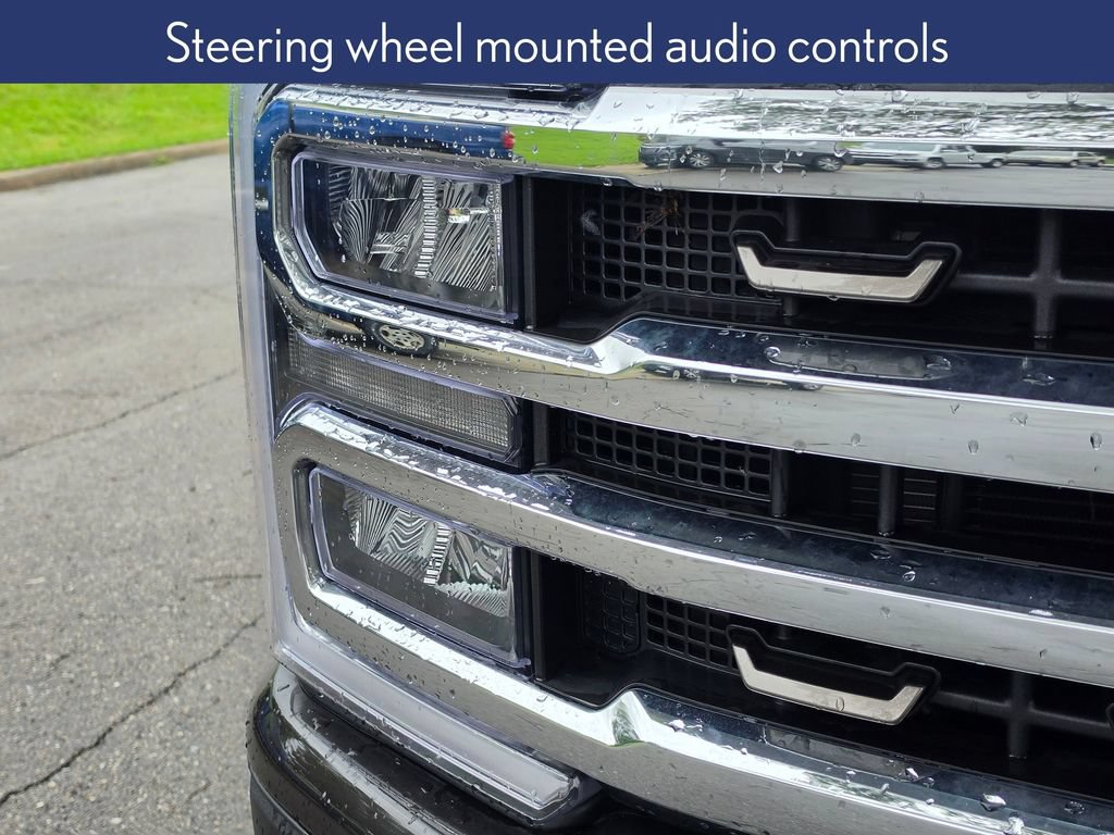 Certified 2025 Ford F250 King Ranch w/ FX4 Off-Road Package AWD/4WD image 14