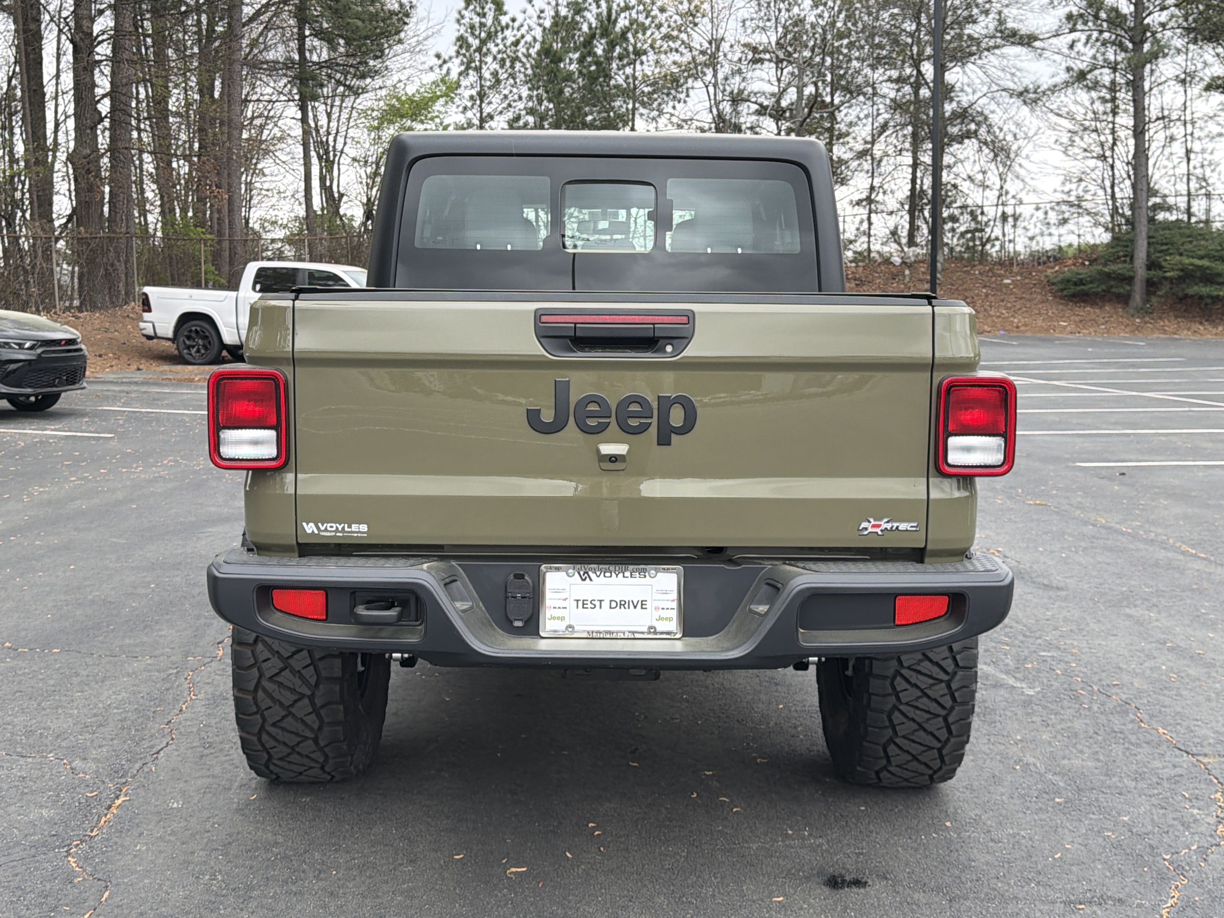 New 2026 Jeep Gladiator Sport AWD/4WD image 7