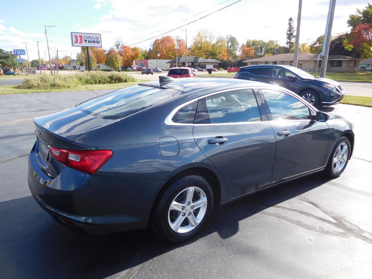 Used 2019 Chevrolet Malibu LS image 12