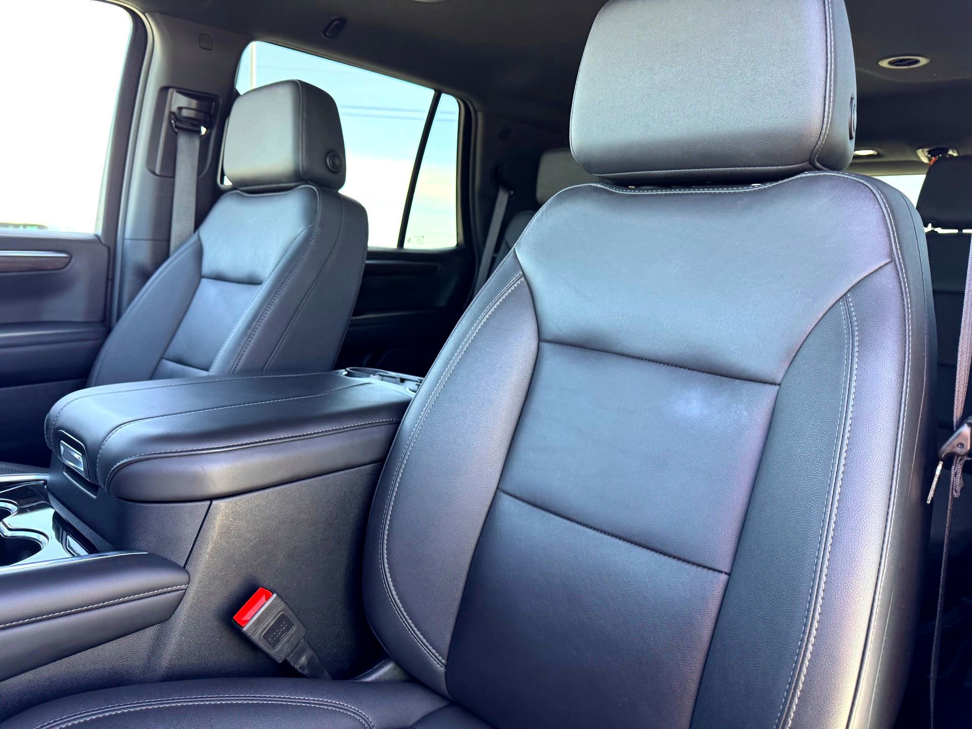 Used 2025 Chevrolet Tahoe Z71 image 14