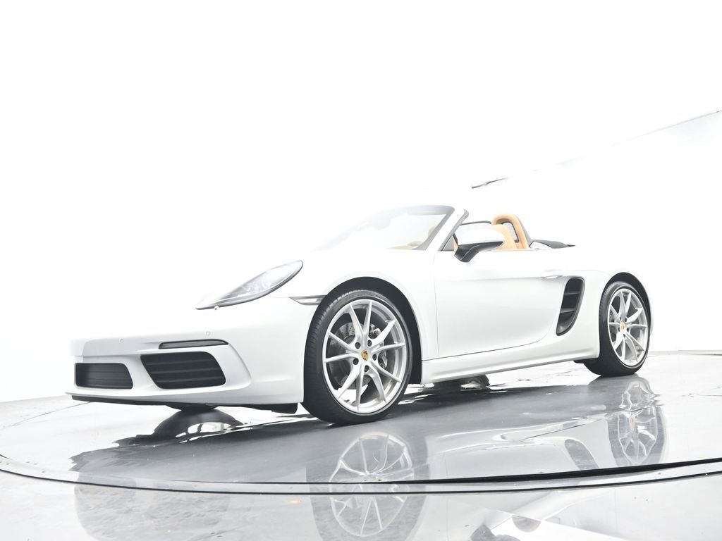Certified 2017 Porsche 718 Boxster RWD image 51