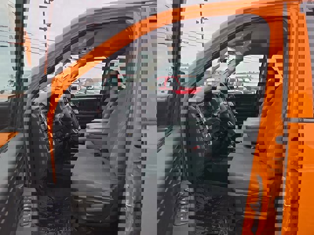 Used 2017 RAM 3500 Tradesman w/ Chrome Appearance Group image 9