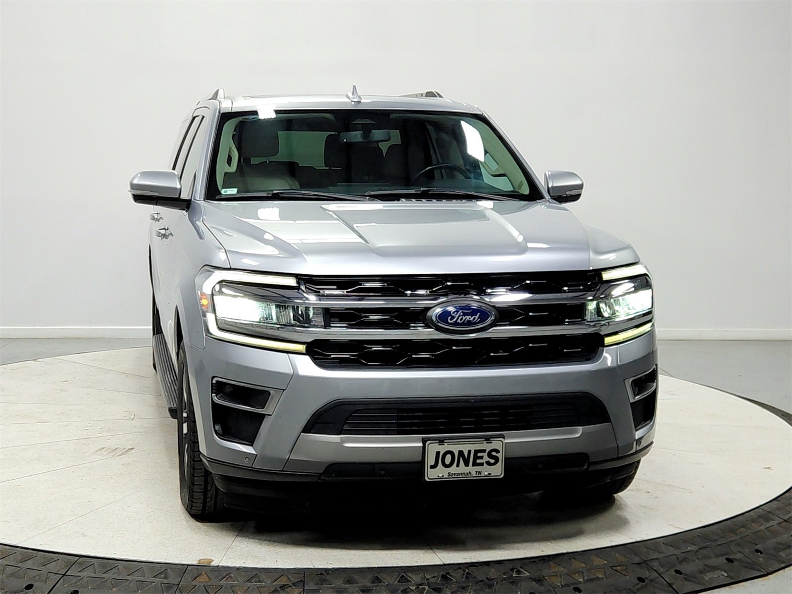Used 2024 Ford Expedition Max Limited image 2